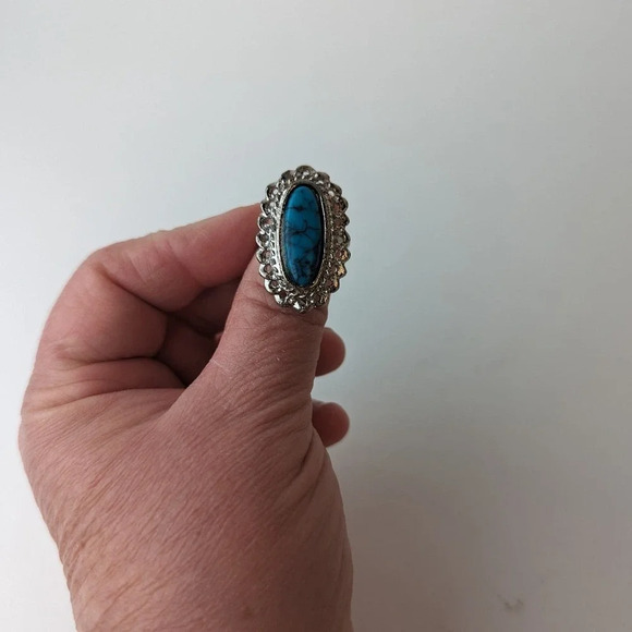 Faux Turquoise and Silver Ring - Picture 2 of 5